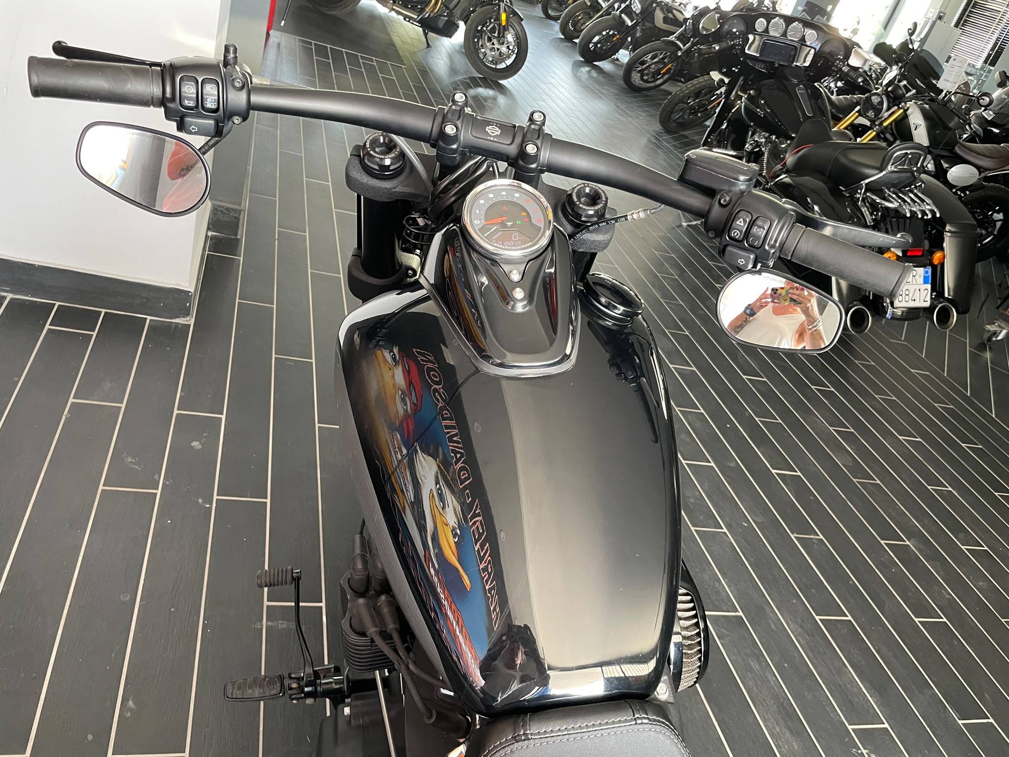 Harley-Davidson Softail Fat Bob 114 - immagine 10